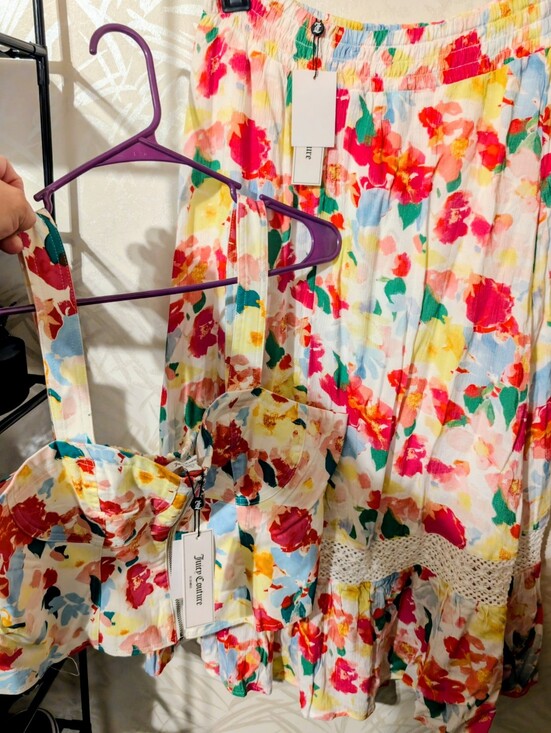 Juicy Couture Dresses & Skirts - NWT Juicy Couture Floral Print Two-Piece Dress Set in Multicolor. Size Large